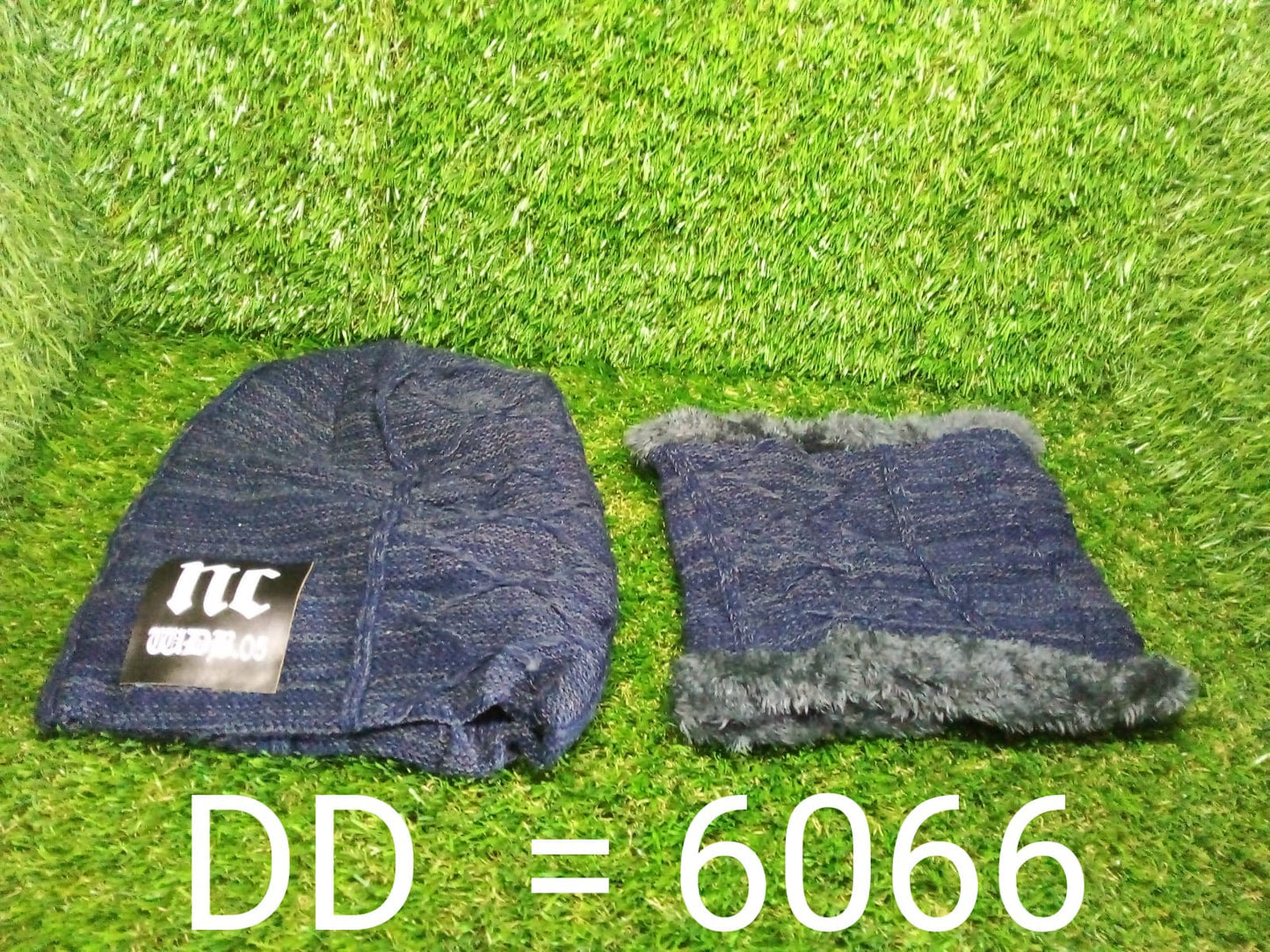 Ultra Soft Unisex Woolen Beanie Cap Plus Muffler Scarf